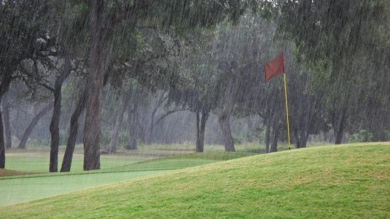 Lượng mưa và sự di chuyển của nước trên bề mặt