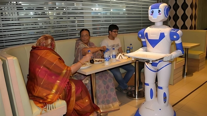 Tiềm năng phát triển của công nghệ robot dịch vụ