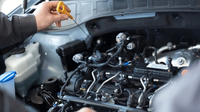 Cách khắc phục và bảo dưỡng động cơ xả khói xanh