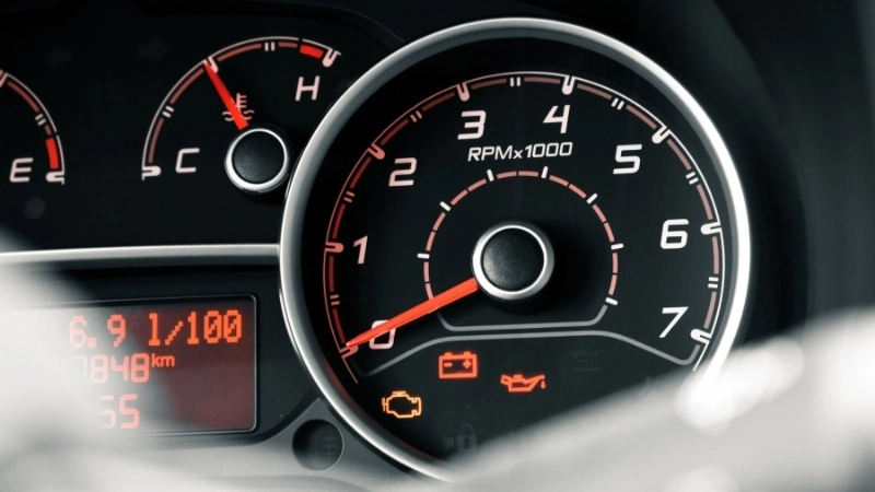 Cách khắc phục động cơ ô tô yếu khi tăng tốc