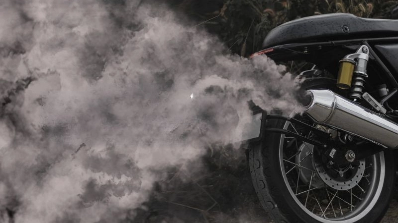 Tác hại khi động cơ xe máy xả khói đen