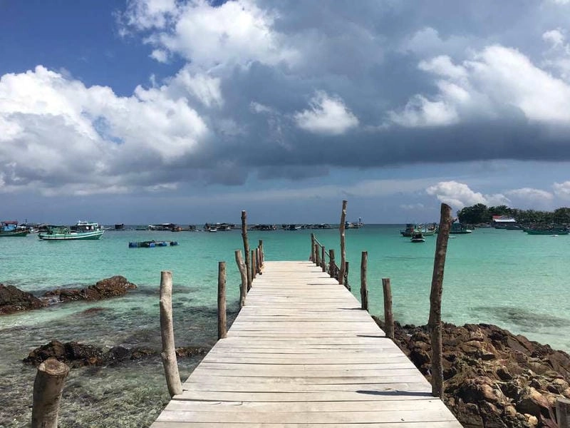 Đón bình minh Hòn Dấu