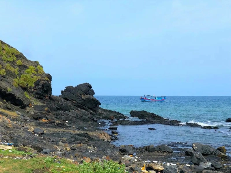 Đọc review Hòn Mỹ Giang chi tiết