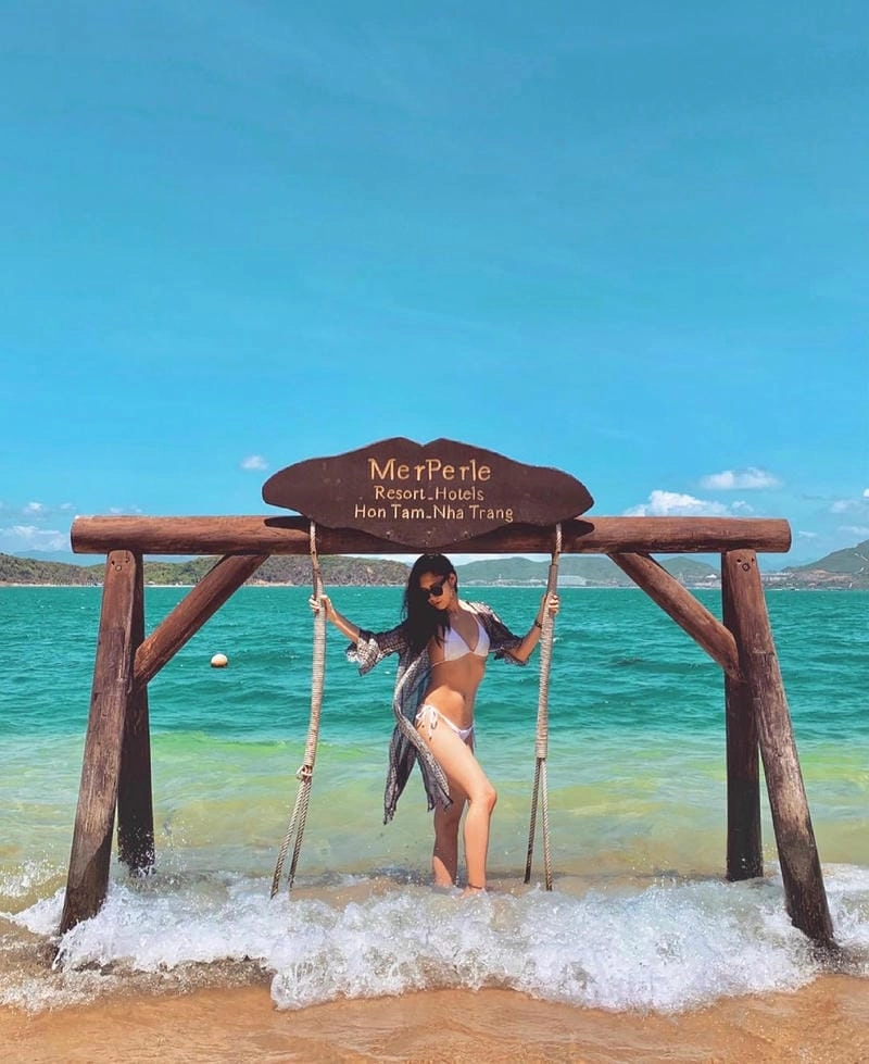 Ngắm hoàng hôn Hòn Tằm