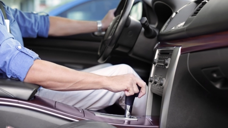 Biện pháp phòng ngừa hộp số ô tô kêu lạ khi chuyển số