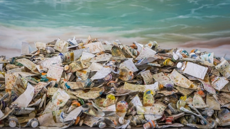 Những núi rác thải thời trang là thách thức lớn của hành tinh