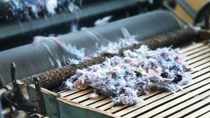 Sợi dệt từ quy trình tái chế dệt may cho thời trang bền vững