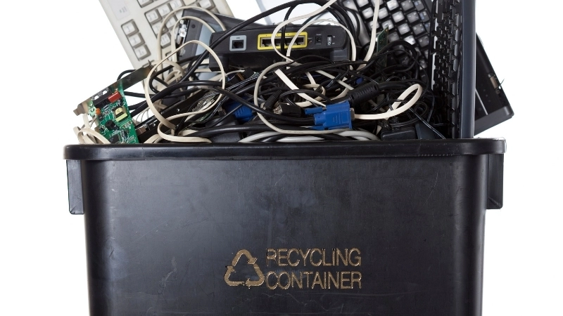 Lợi ích của việc tái chế chất thải điện tử