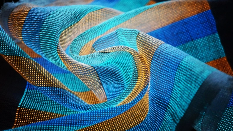 Vải dệt từ công nghệ smart materials có khả năng tương tác