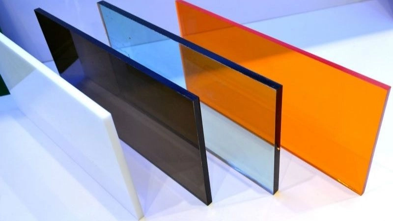 Vật liệu trong suốt