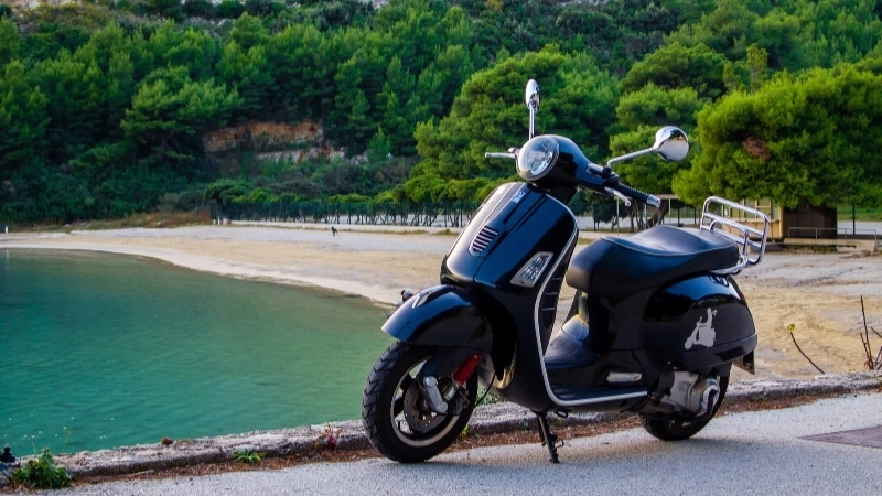 Xe máy tay ga là gì?