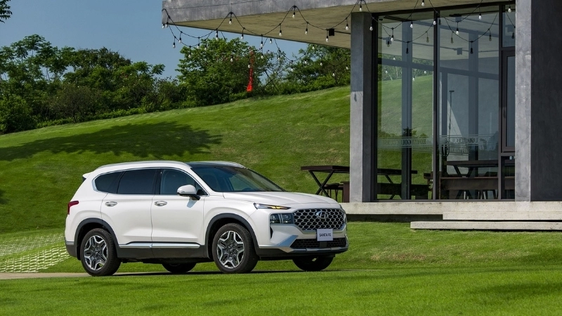 Ưu và nhược điểm của xe phân khúc D