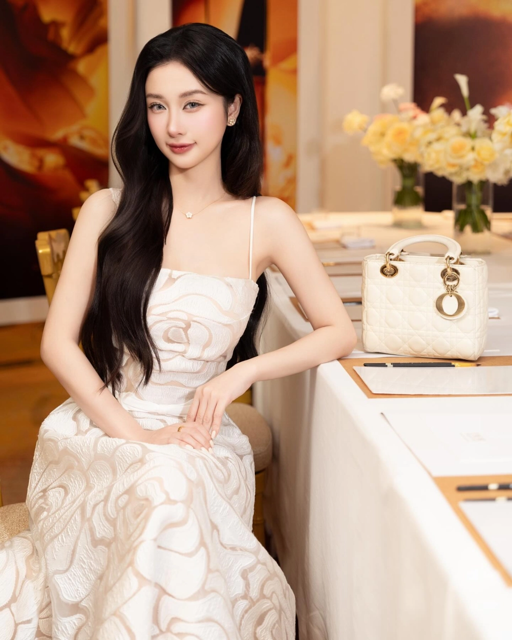 Ảnh gái xinh ngầu và phong cách thời trang cá tính, cực chất