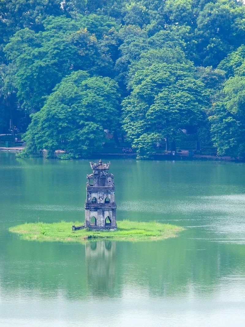 Tận hưởng vẻ đẹp cổ kính qua ảnh hồ gươm đẹp