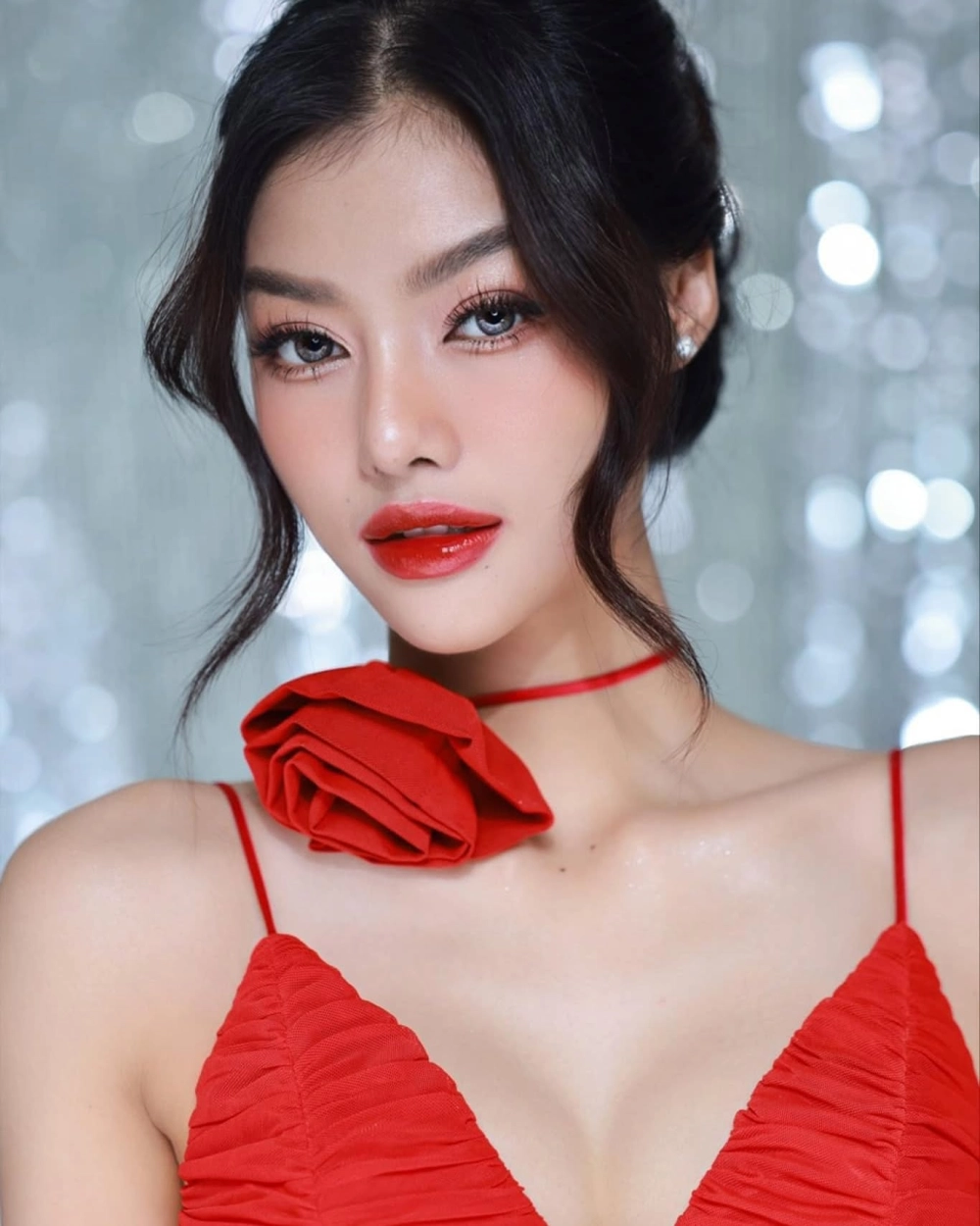 Avatar gái đẹp đáng yêu và tươi sáng mọi lúc