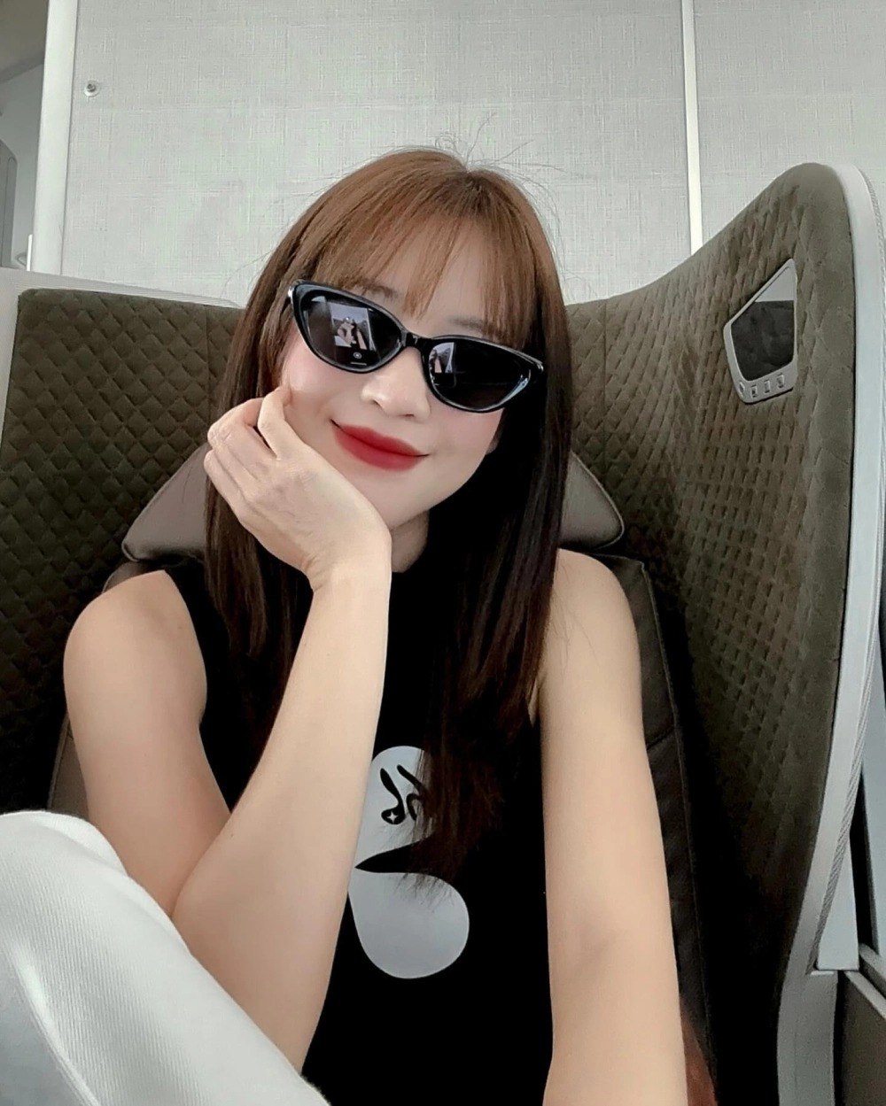 Ảnh gái đẹp làm avatar nổi bật và tươi sáng mọi lúc