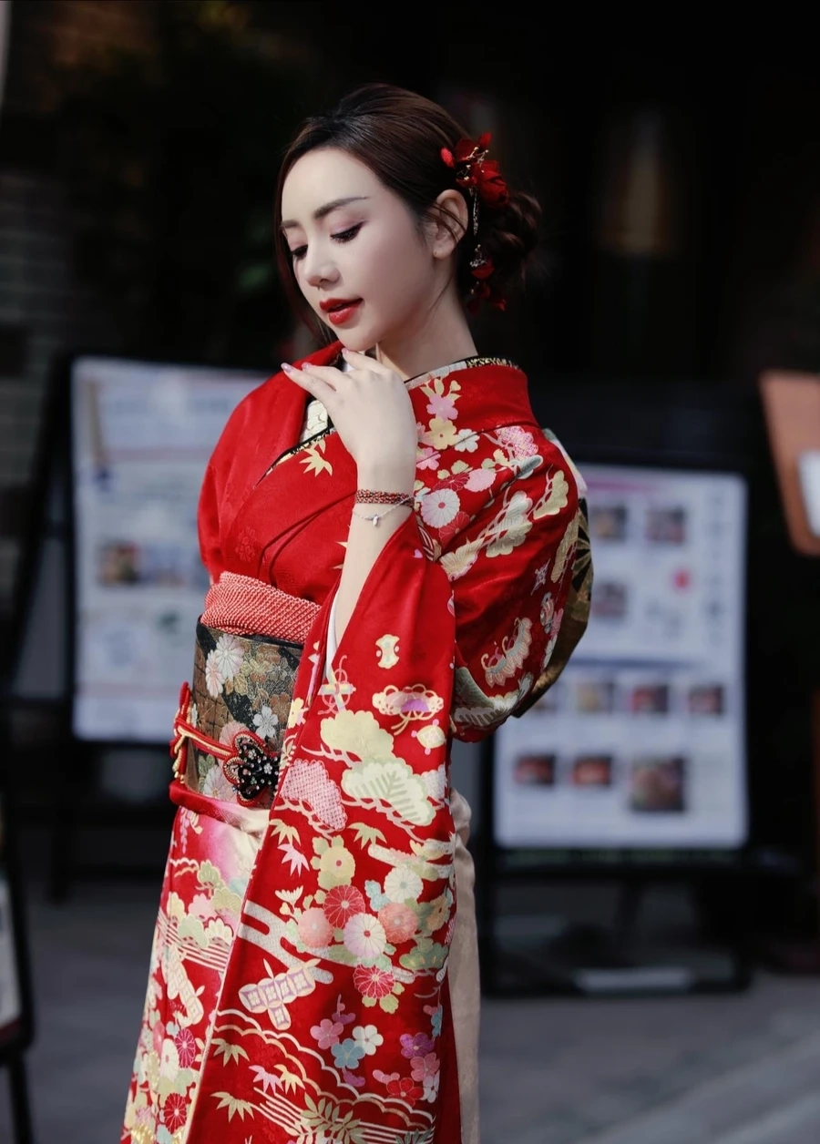 Ảnh avatar gái xinh rạng rỡ và dễ thương mọi lúc