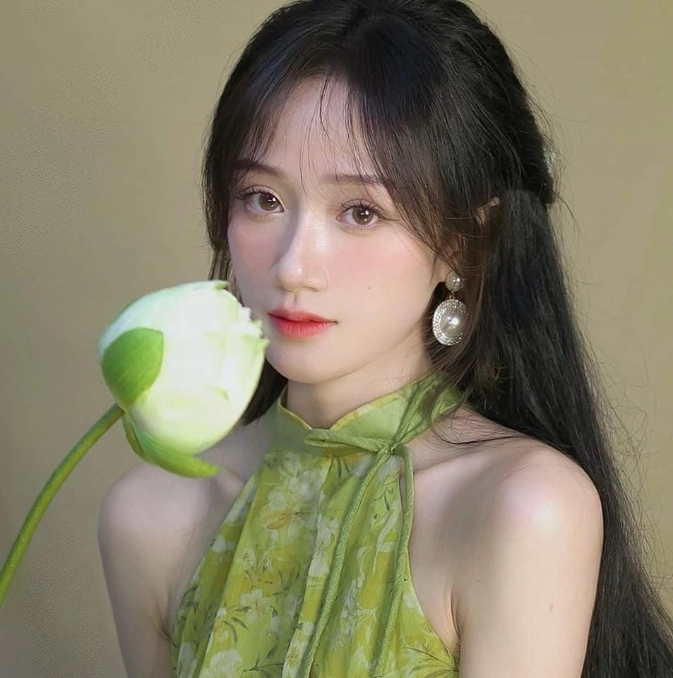 Ảnh avatar đẹp cho con gái ngầu đầy cá tính, cực chất