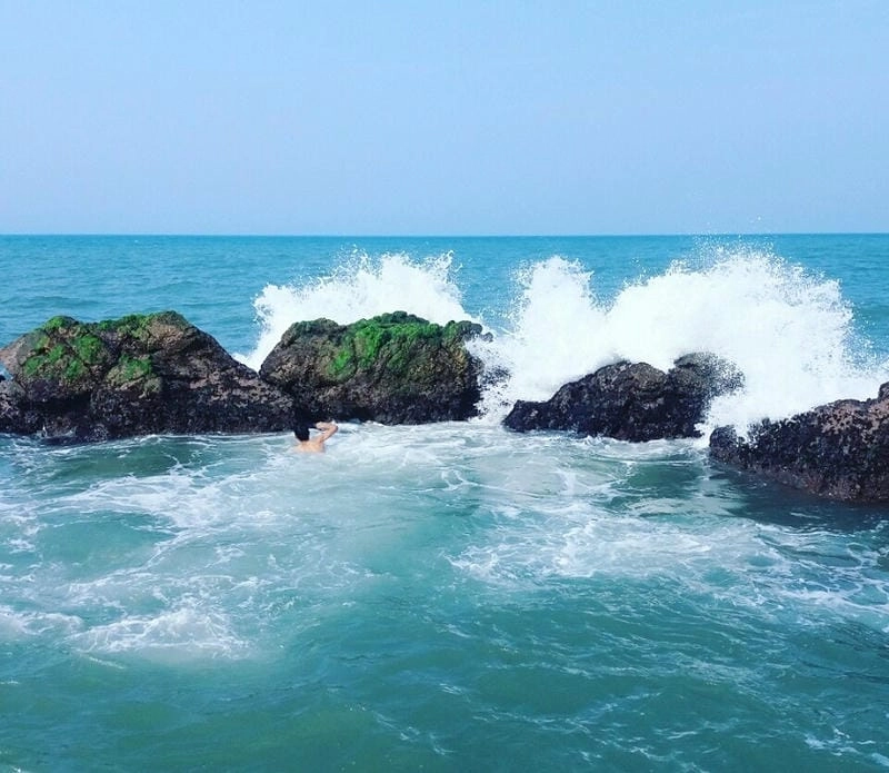 Khám phá bãi cát hàm rồng