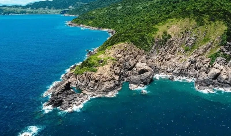 Ngắm hoàng hôn Bãi đá Obama