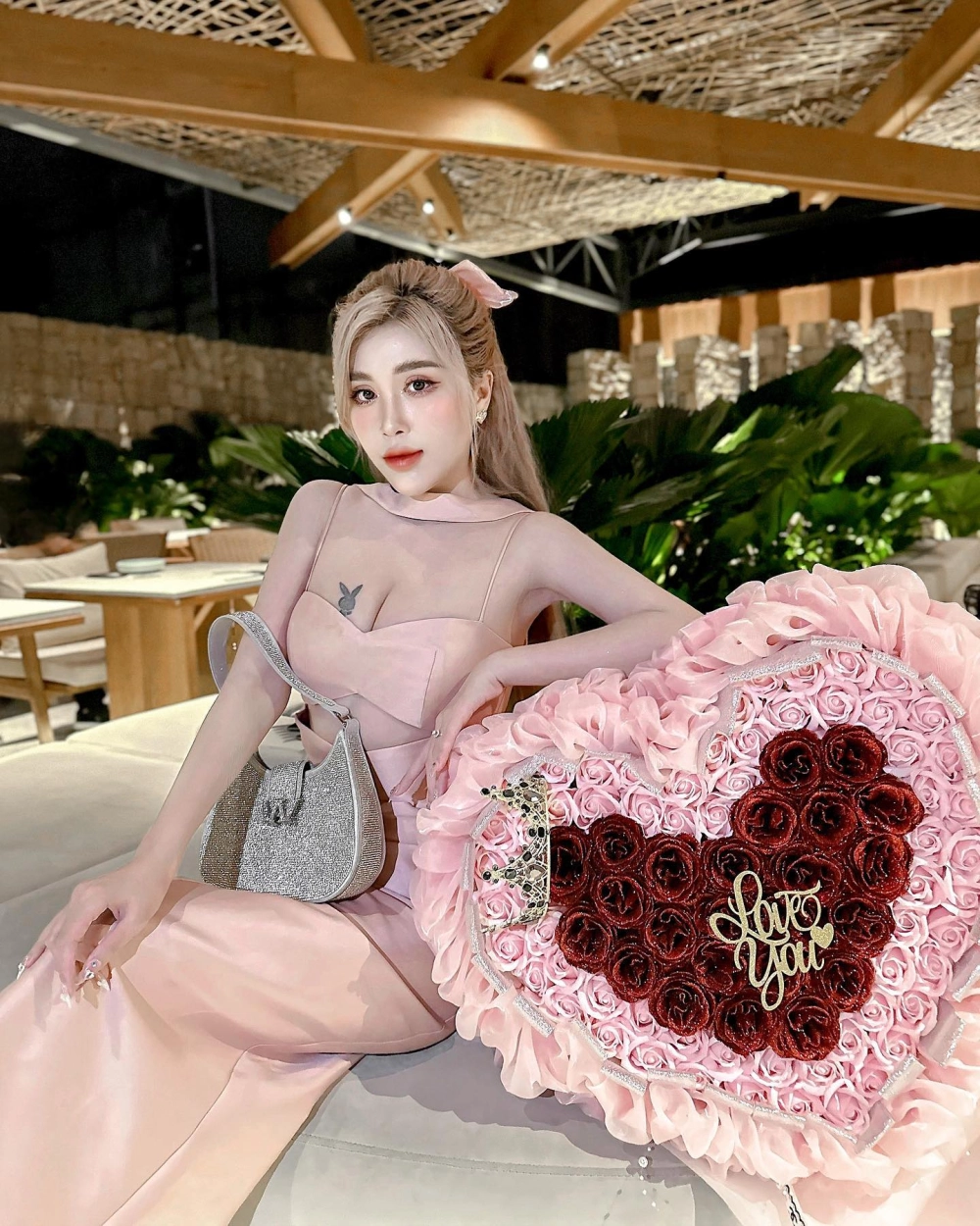 Bảo Trân tiếng Trung là gì và cách viết tên trong Hán tự