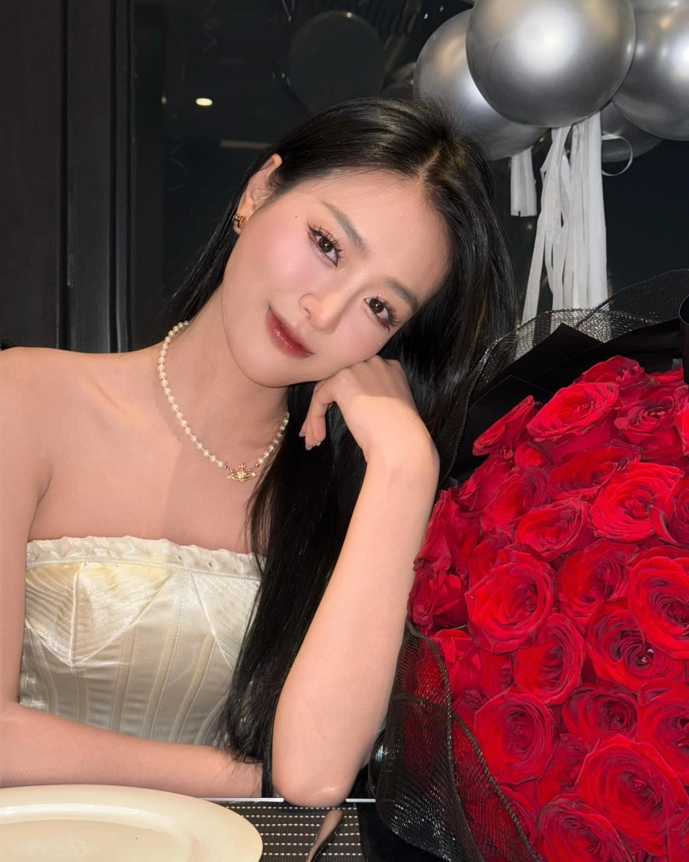 Hoa hậu Bùi Khánh Linh và những nhầm lẫn về danh hiệu á hậu của cô