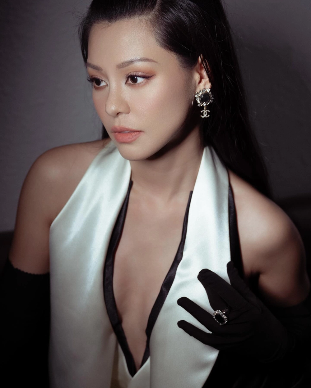 Bùi Hương Lan và những tìm kiếm liên quan đến ca sĩ Bùi Lan Hương