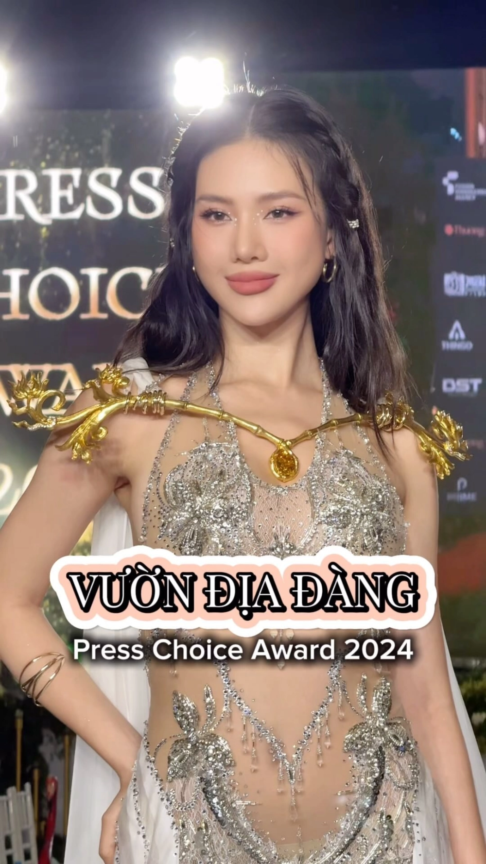 Bùi Quỳnh Hoa Miss Universe và hành trình tại đấu trường quốc tế