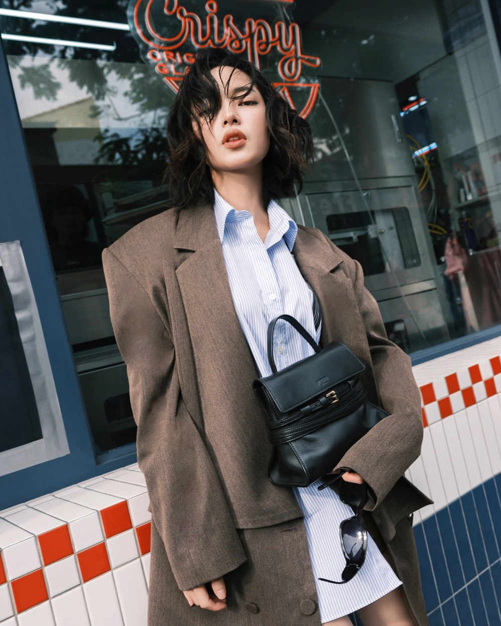 Châu Bùi hit me up và màn kết hợp ấn tượng trong MV của Binz