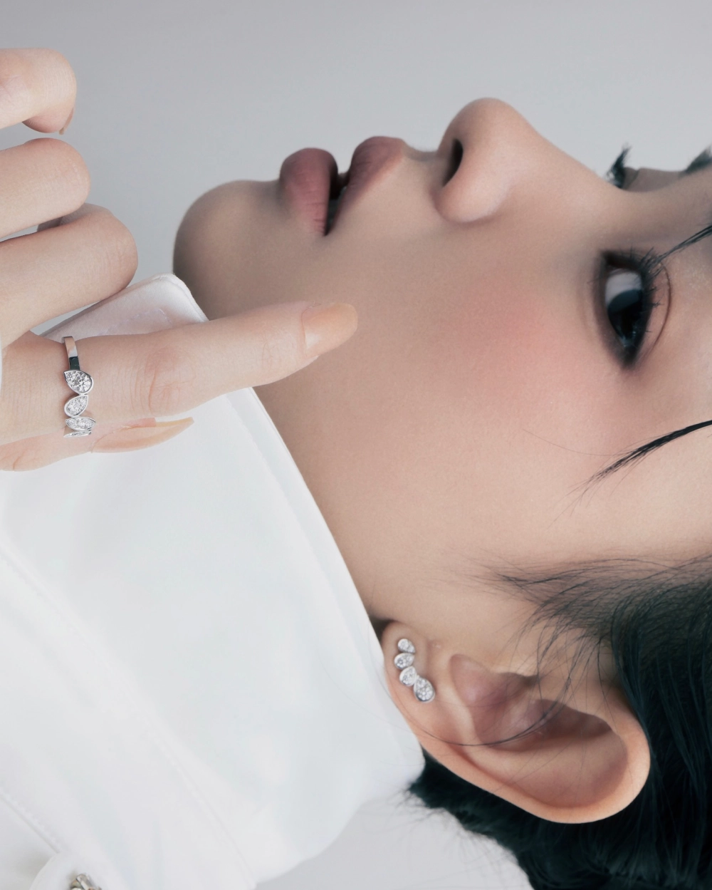 Ca sĩ Châu Bùi và những lần lấn sân sang lĩnh vực âm nhạc đầy thú vị