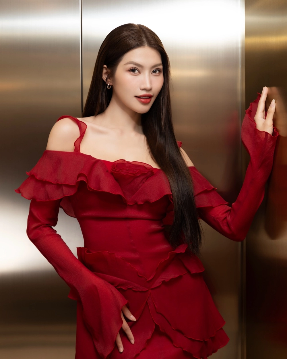 Bạn trai Chế Nguyễn Quỳnh Châu và cái kết đẹp sau những đổ vỡ