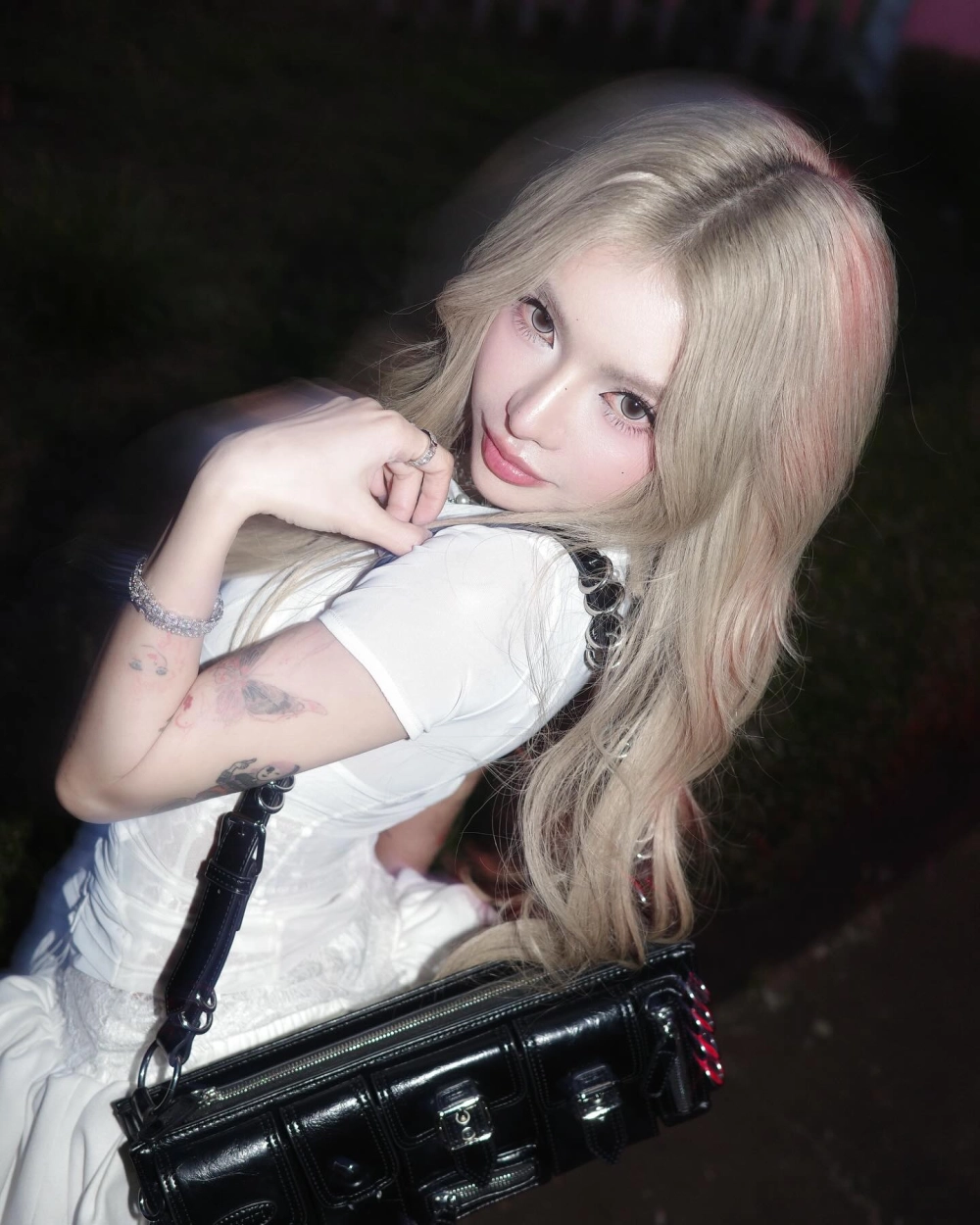 Sinh nhật Ciin và những bữa tiệc hoành tráng bên bạn bè