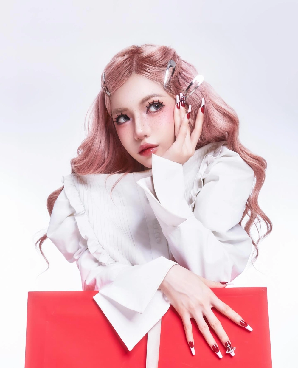 Ciin Rap Việt và những lần hỗ trợ vũ đạo bùng nổ trên sân khấu