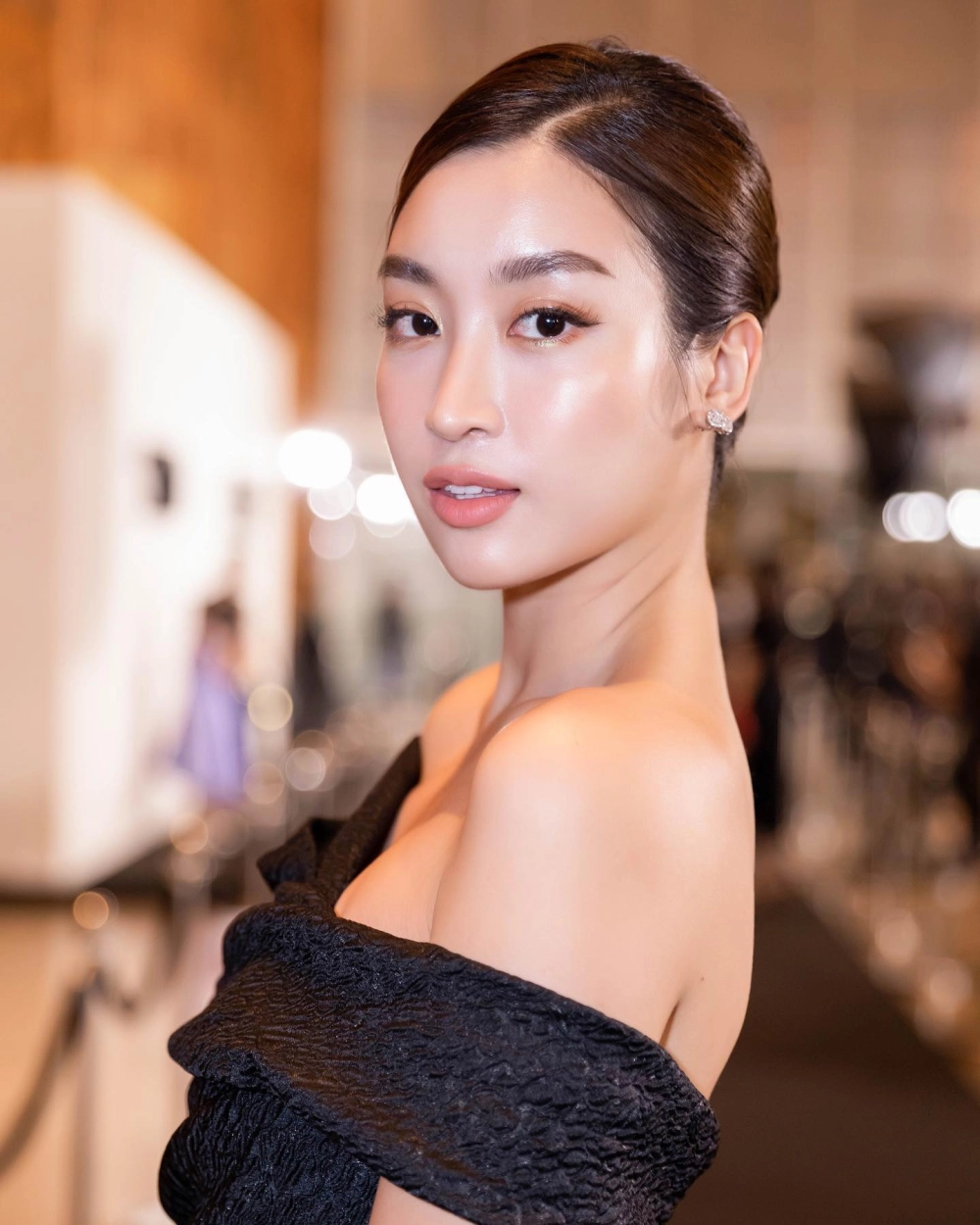 Con gái xinh đẹp Việt Nam và nét đẹp đậm chất Á Đông