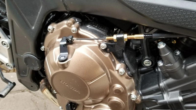 Nguyên nhân dây côn xe máy cứng