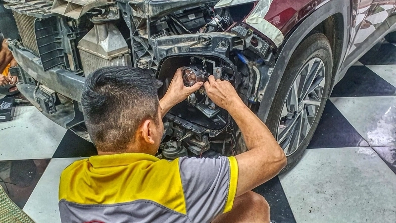 Giải pháp khắc phục và phòng tránh đèn pha ô tô không sáng