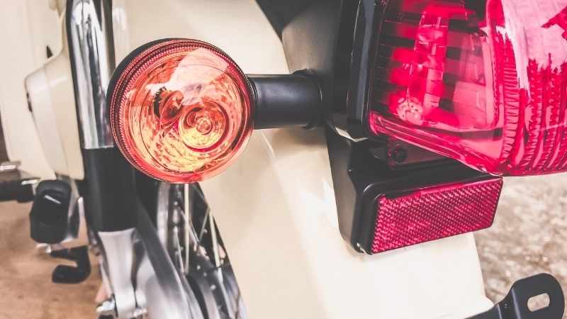 Nguyên nhân khiến đèn xi nhan xe máy không hoạt động