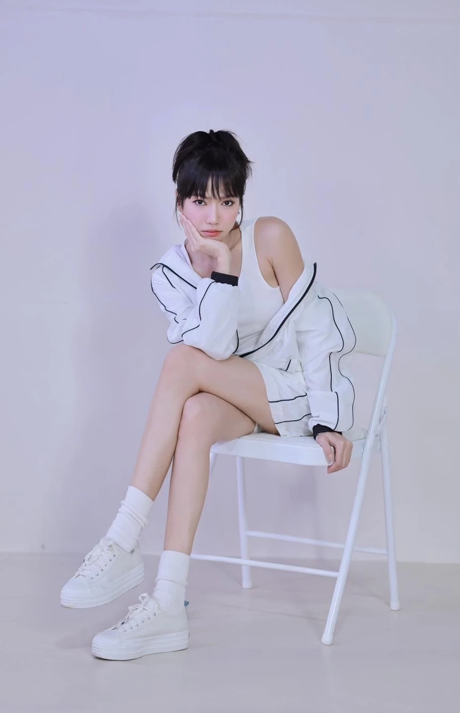 Diệu Nhi ngày/nơi sinh 21/05/1991 tại Phan Thiết