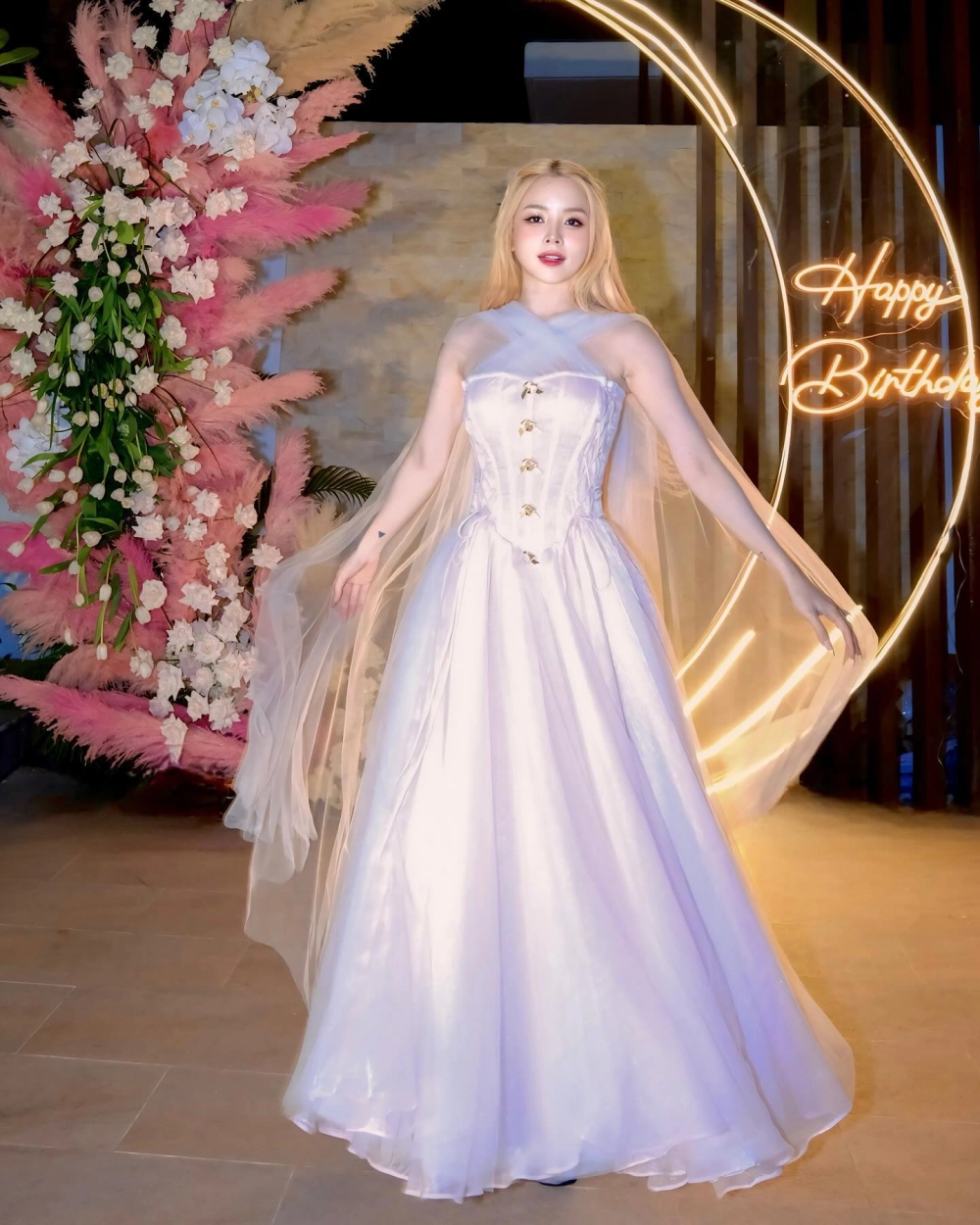 Link DJ Mie và các video trình diễn của nữ DJ xinh đẹp