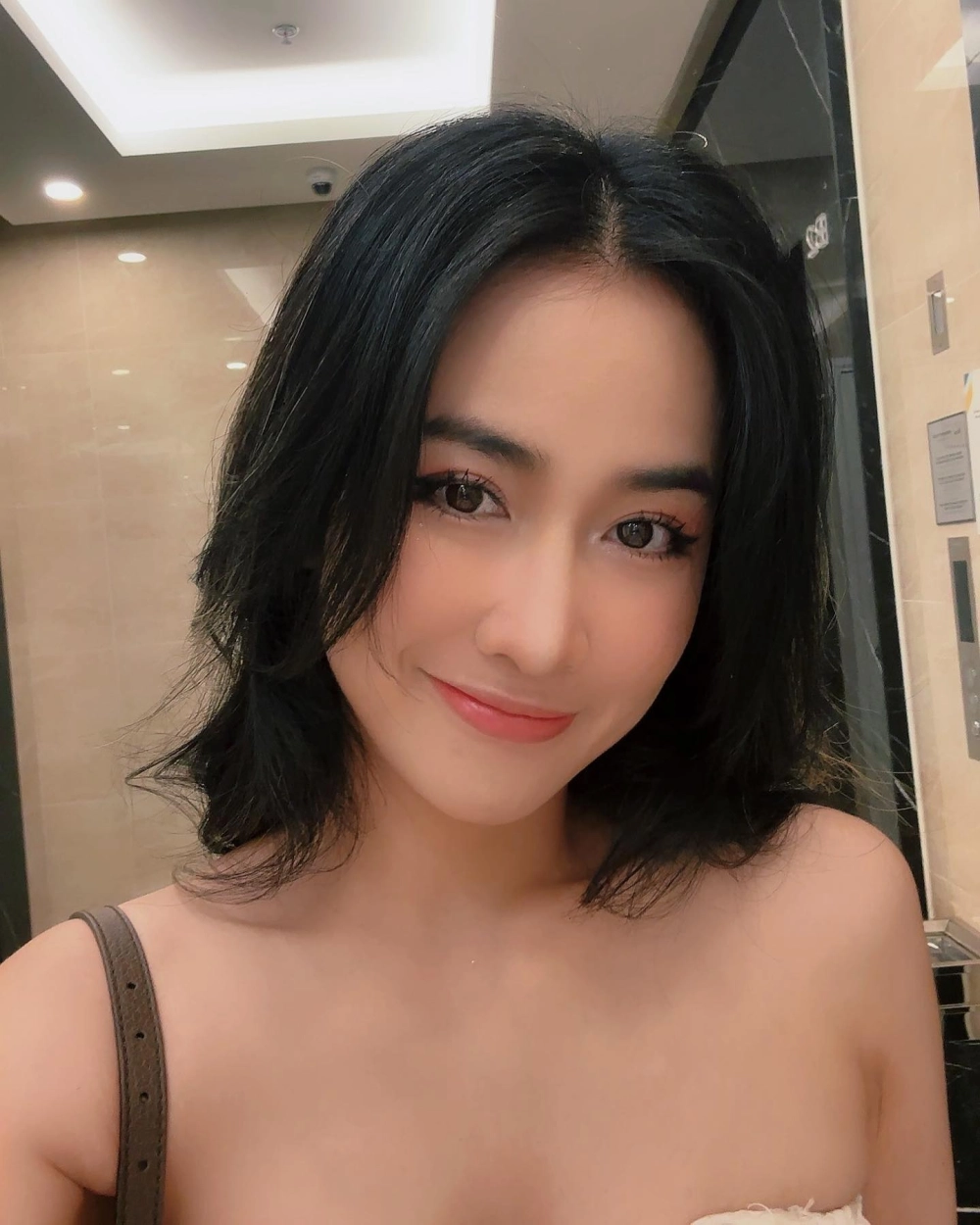 Ảnh DJ Trang Moon và vẻ đẹp sắc sảo, quyến rũ