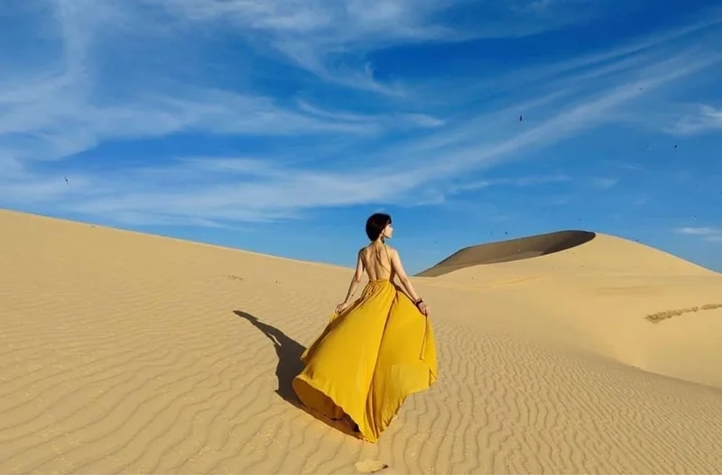 Tất tần tật về kinh nghiệm đi đồi cát quang phú