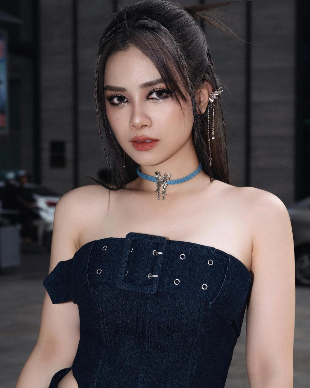 Dương Hoàng Yến nữ ca sĩ sở hữu giọng hát nội lực và đầy kỹ thuật