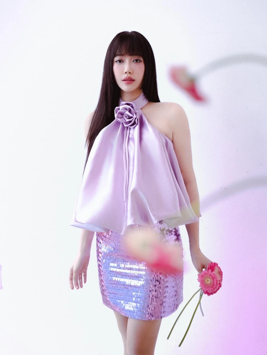 Gái đẹp TikTok và những video vũ đạo, biến hình viral