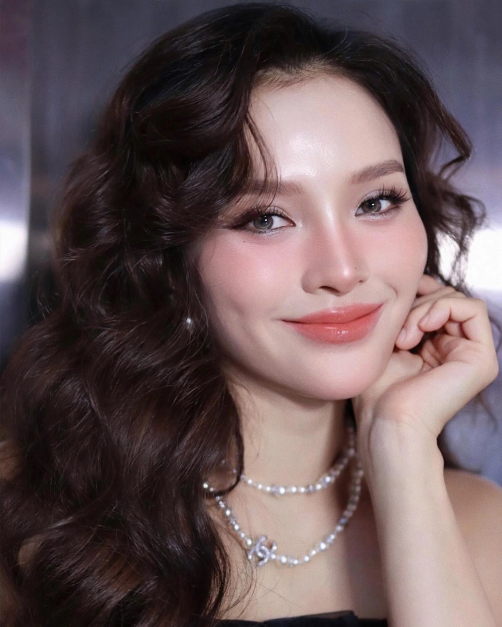 Phương Trinh Jolie yoga và những động tác yoga đỉnh cao giữ dáng tuyệt đẹp