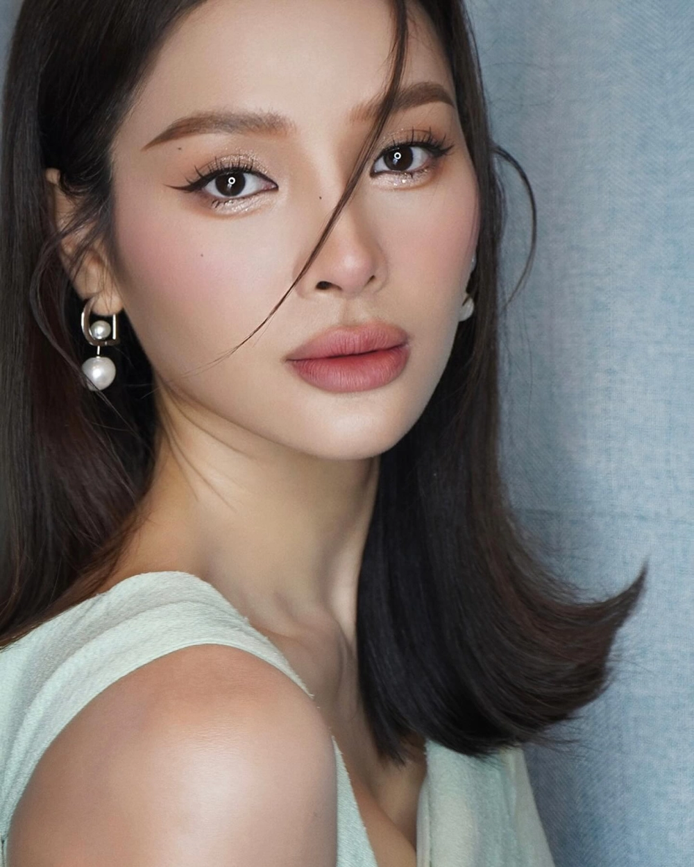 Phương Trinh Jolie chiều cao và vóc dáng cân đối, gợi cảm