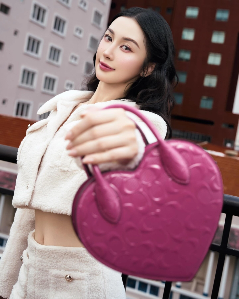 Gái xinh Viẹt Nam tươi sáng và đáng yêu mọi lúc