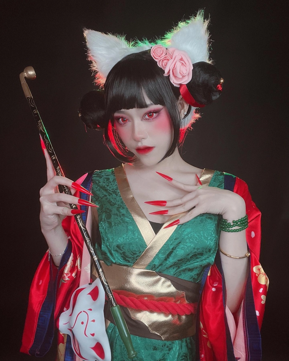 Gái đẹp cosplay và những màn hóa trang ấn tượng