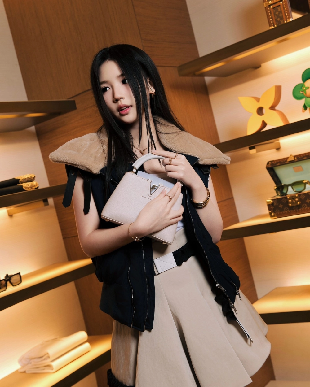 IG gái xinh rực rỡ và đáng yêu mọi phong cách