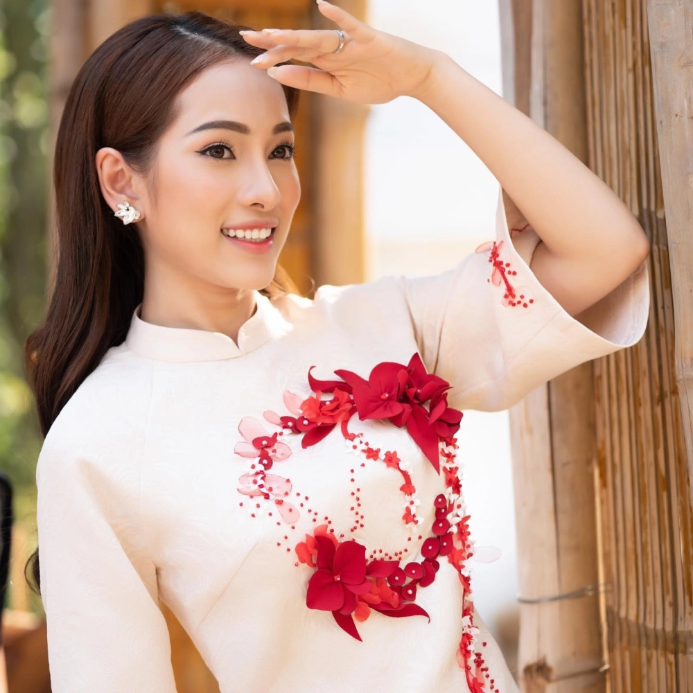 Sara Lưu tiểu sử và hành trình từ Giai điệu chung đôi đến ca sĩ chuyên nghiệp