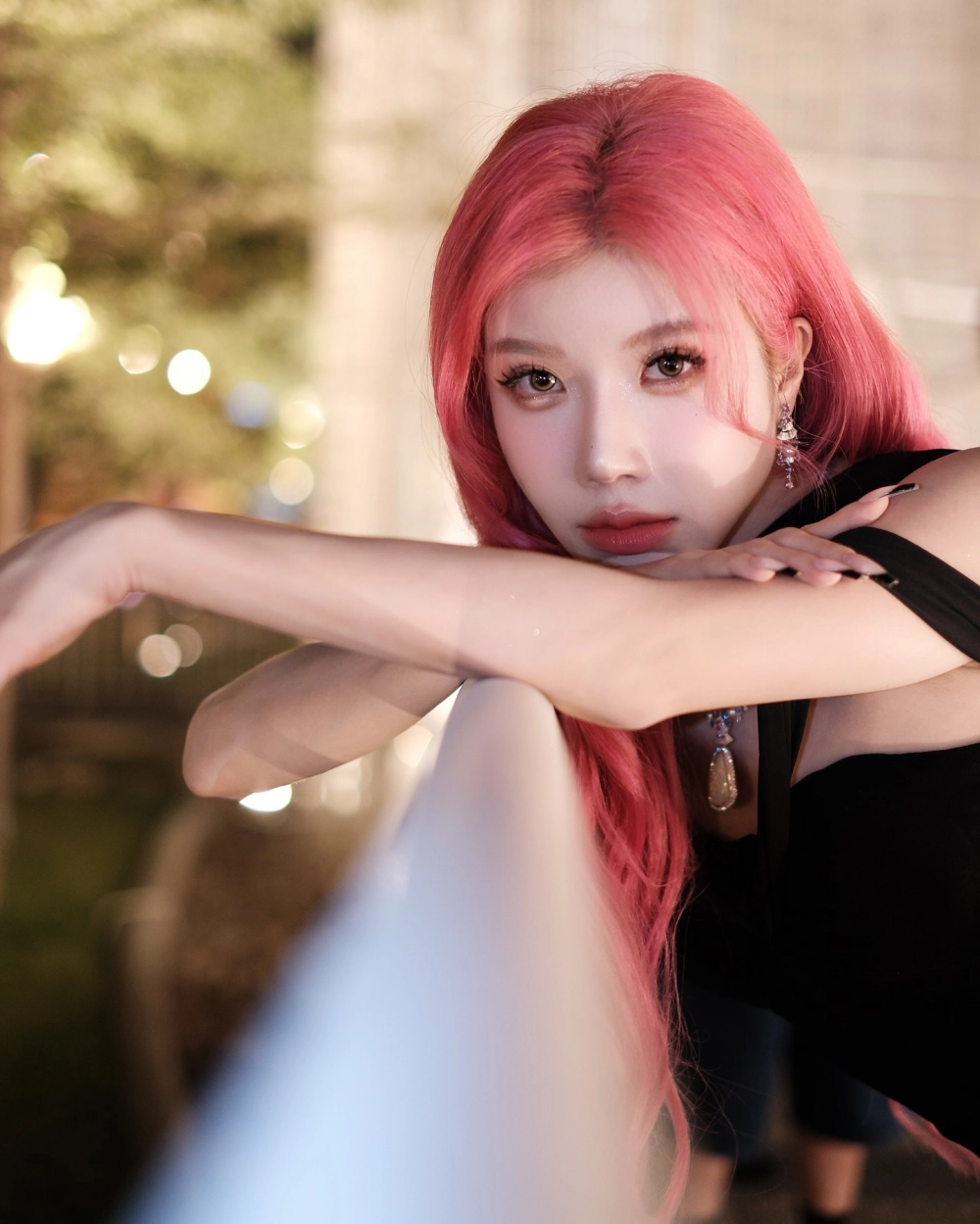 Gái xinh live Bigo khoe tài năng ca hát, nhảy múa